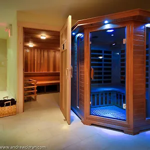 Tyax & Heliskiing Hotel Whistler