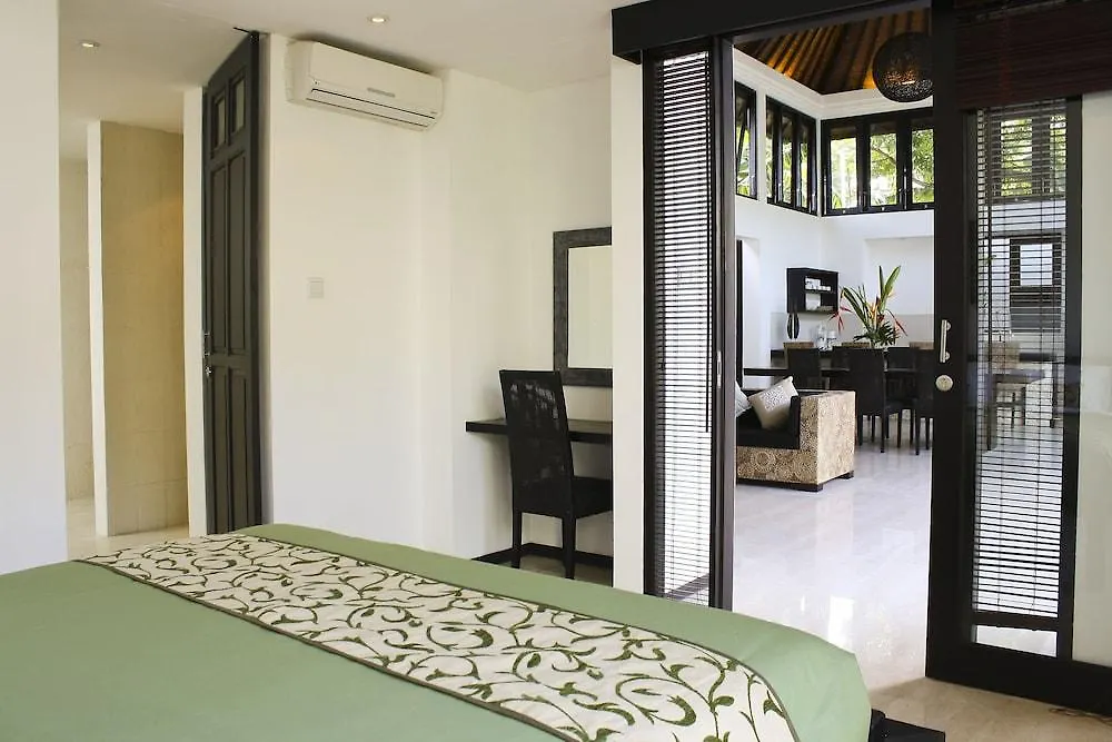 Artemis Villa Hotel Seminyak  4*, Seminyak (Bali)