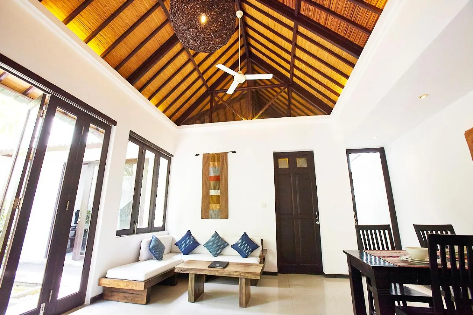 Artemis Villa Hotel Seminyak